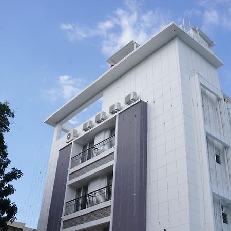 Avenue 11 Premium Stays מדוראי מראה חיצוני תמונה